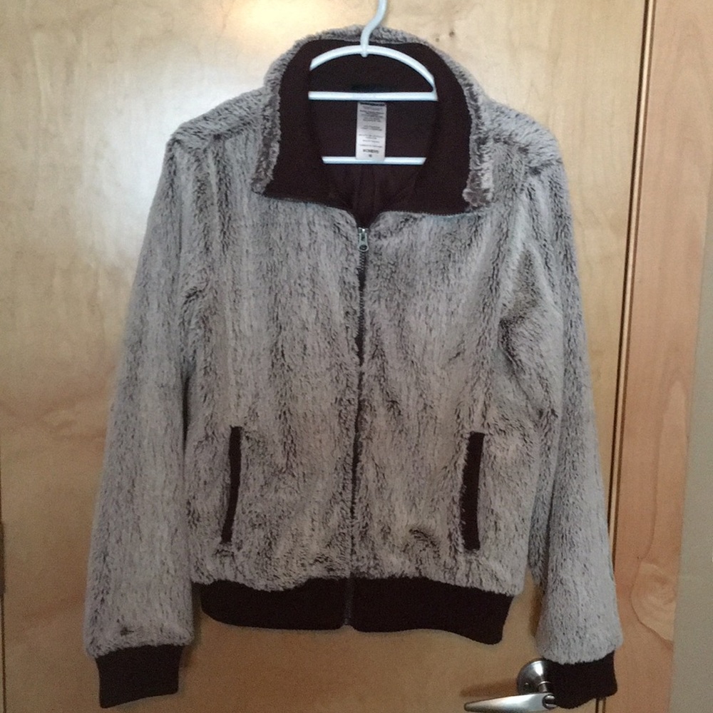 Women’s Patagonia jacket